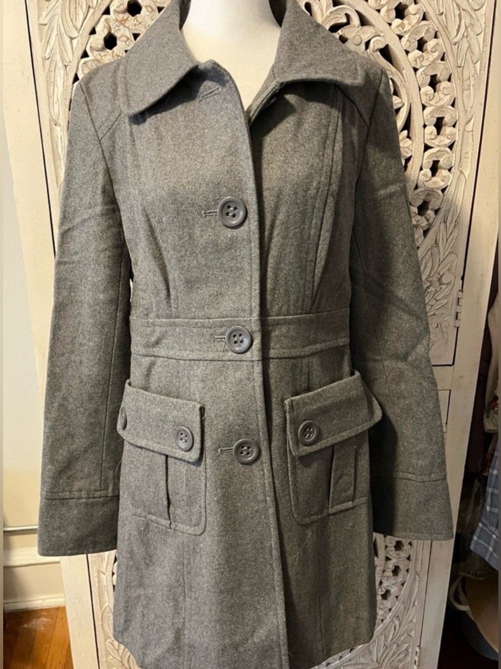 Tulle Women's Gray Wool-Blend Pea Coat - size Large